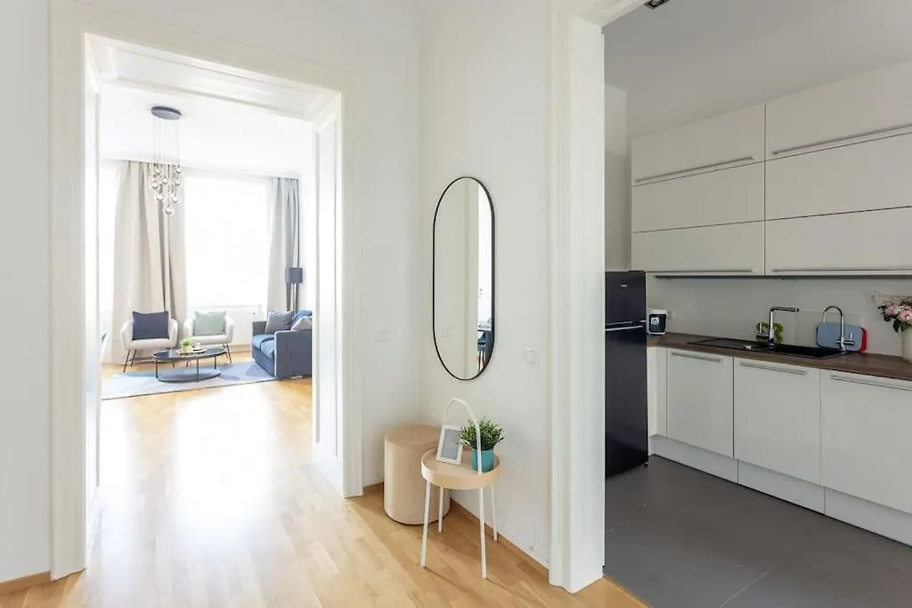 Franz 24 - Typical Viennese Apartment In The Heart Of Wien Østrig